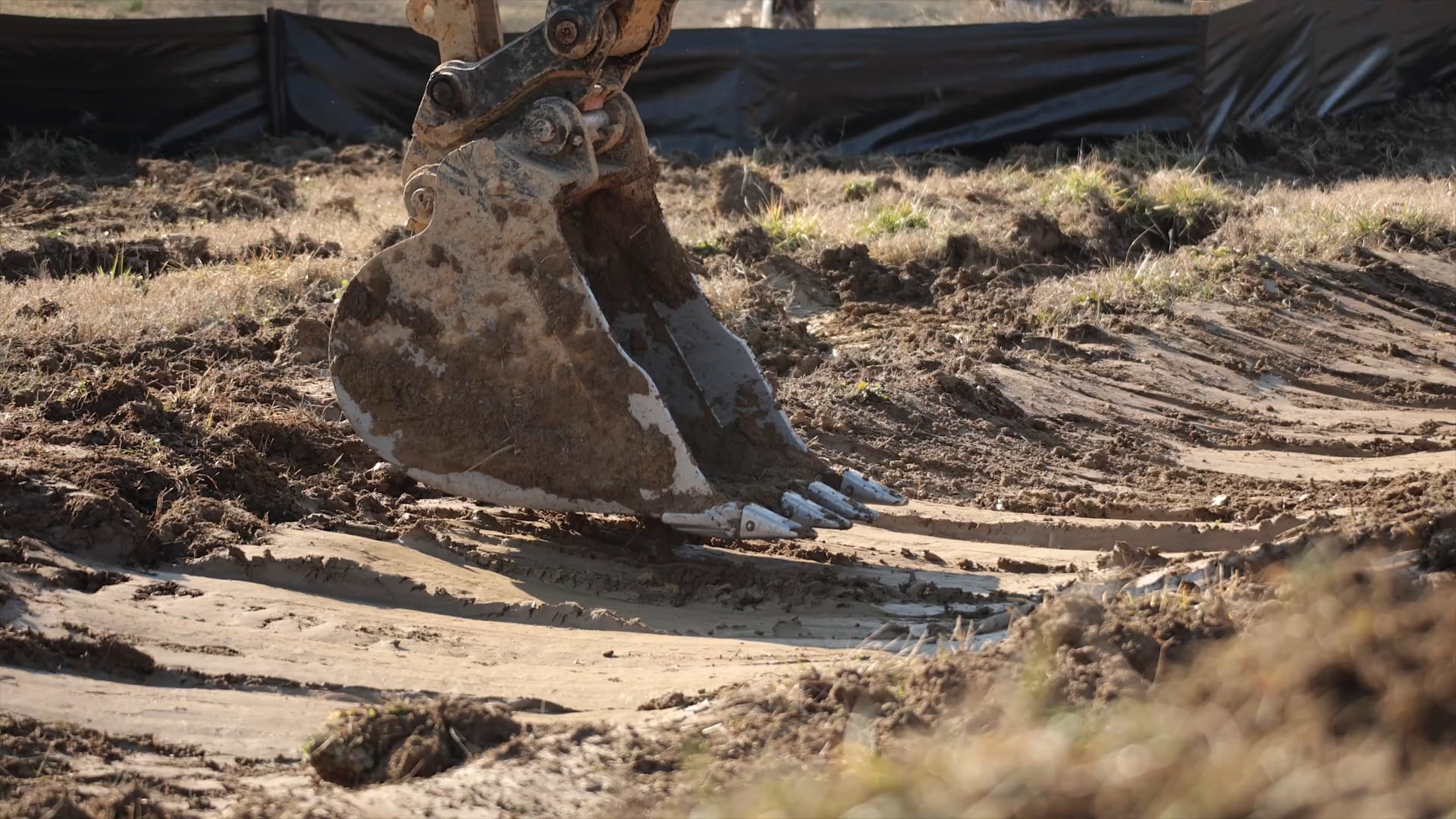 Excavation Q3 Commercial