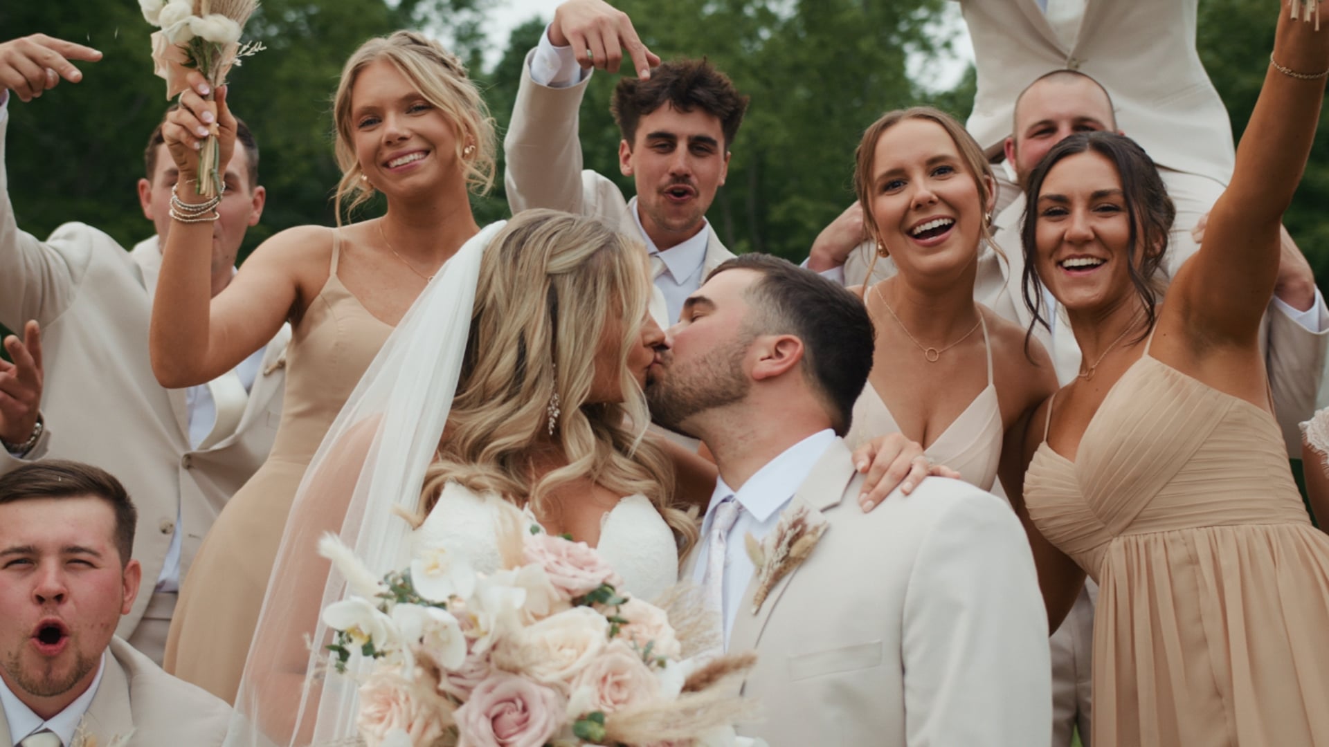 Bohemian Vintage Wedding at White Oak Manor | Abbie & Jared