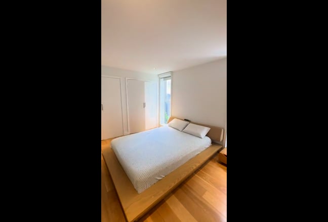Clapham North Large Double Room En suite  Main Photo