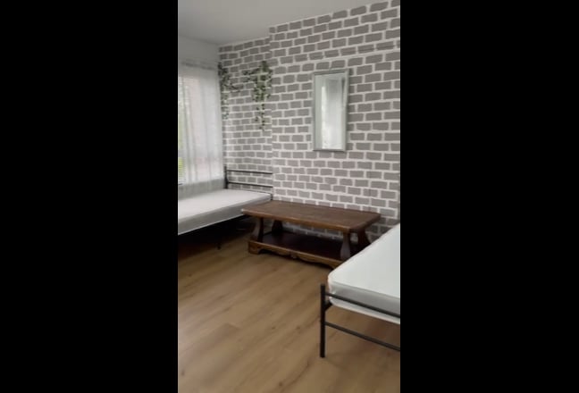 Master room available for 3 boys Main Photo