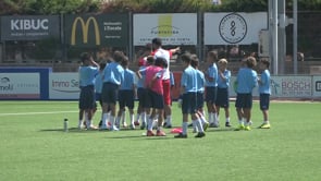 El campus de futbol passa als matins i supera el centenar d'inscrits