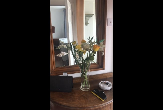  Large Double Room £700 Pcm  15-1-2025 Main Photo