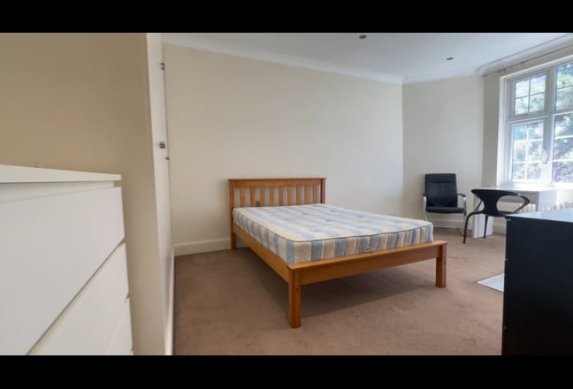 Bright dble Luxury Studio near Hampstead (V17.04) Main Photo