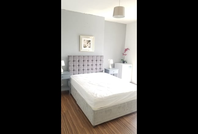 Balcony double room, a Docklands,bills inc, Main Photo