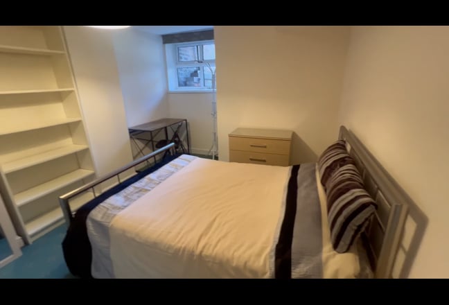 Ex transport routes fast WiFi !!! Main Photo