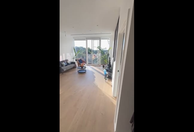 Our 1-Bed Flat Is Free end of July for 1 month  Main Photo
