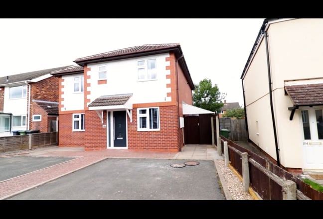 Video 1: Room 2 - Ground floor double room, front of the property, single occupancy