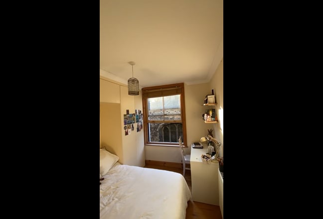 Portugal place housemate needed :) Main Photo