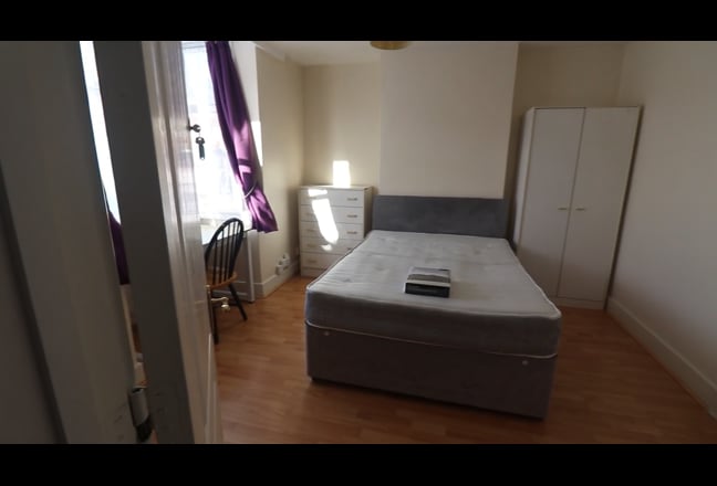 Spacious Rooms in Best OX1 Location BILLS INC! Main Photo