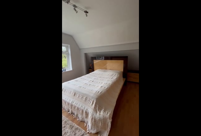 23 ft By 10 ft Luxury  Main Photo
