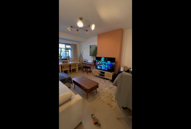 Cosy Flat  - 9 minutes to Clapham South Main Photo