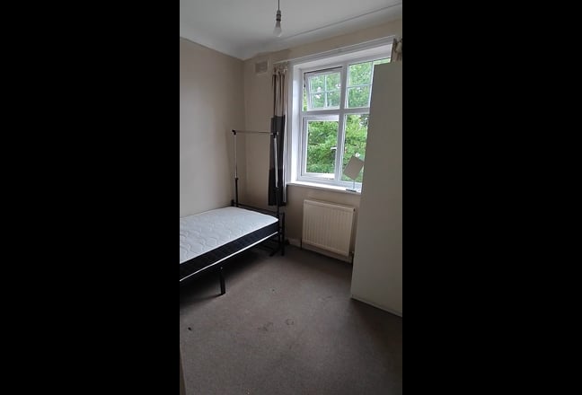 Single room near to Harrow on the hill Main Photo