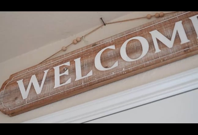 Warbler’s Nest Furnished Room Available Main Photo