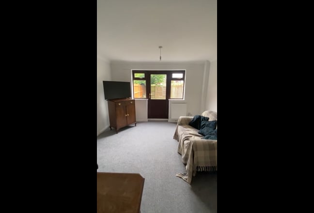 Double room in Odiham just off the High Street   Main Photo