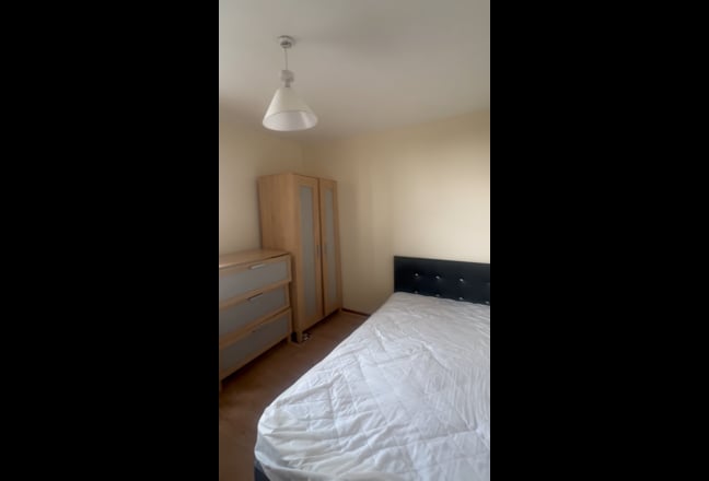  Nice, quiet and clean rooms available!!! Main Photo