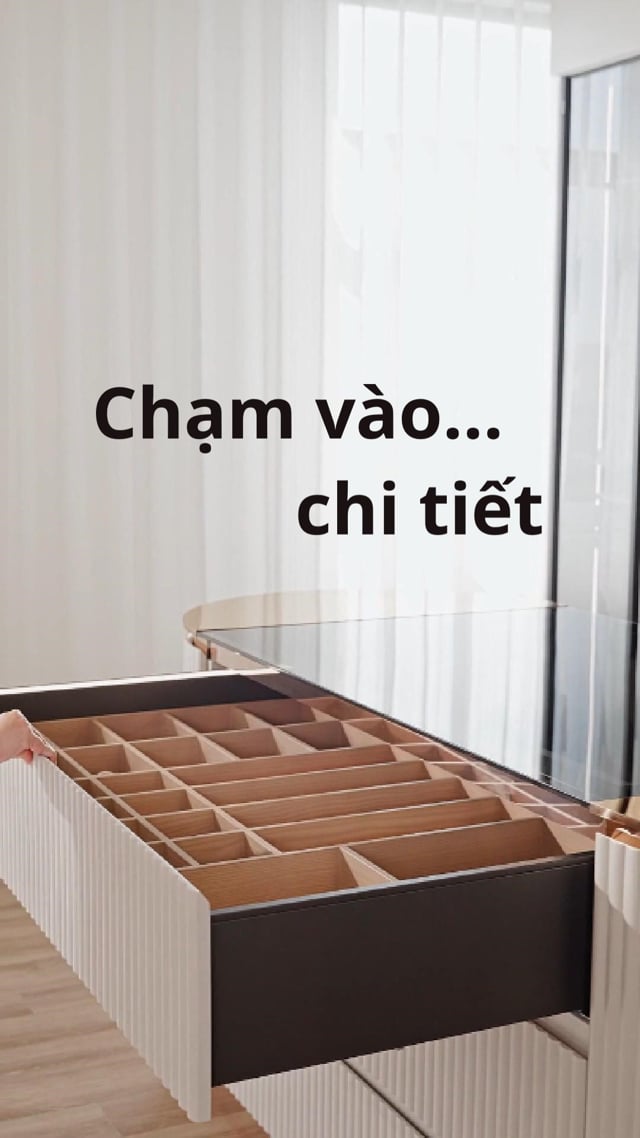 chạm vào chi tiết tủ quần áo passion