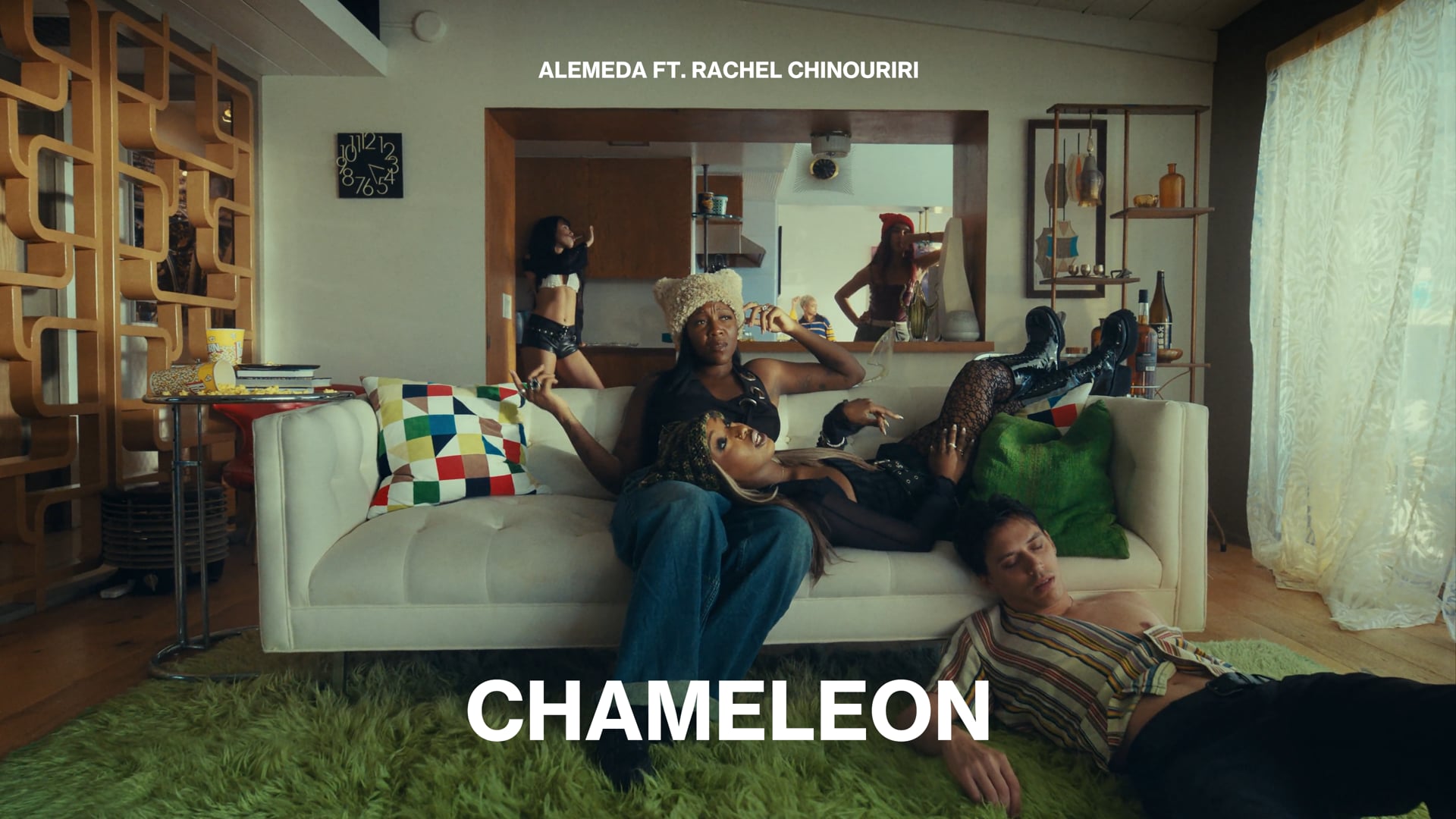 Alemeda Ft. Rachel Chinouriri - CHAMELEON