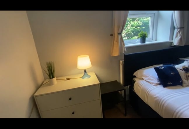 Modern House Share – Kandel Place, Rochdale OL1 Main Photo