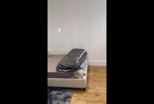 Luxurious Full Furnished Room Available  Main Photo