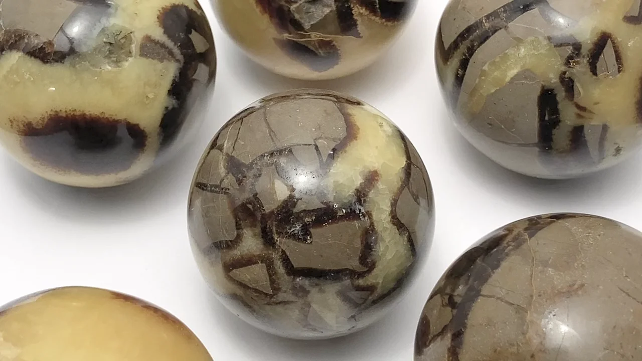 動画】セプタリアン スフィア・ラウンド45~55mm 1個 - 天然石ビーズ