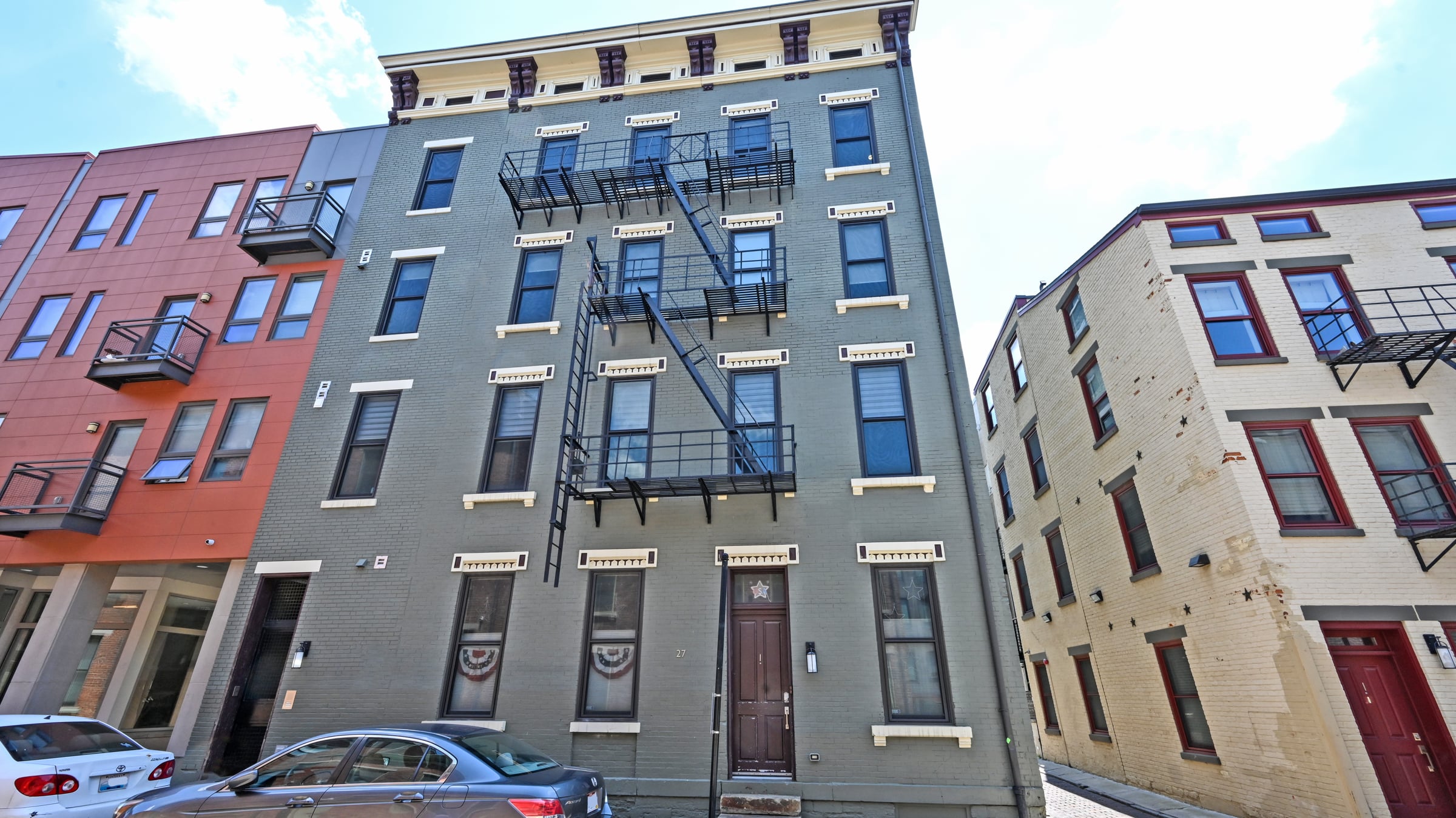 27 Mercer Street Unit 4 | Videos & Movies on Vimeo