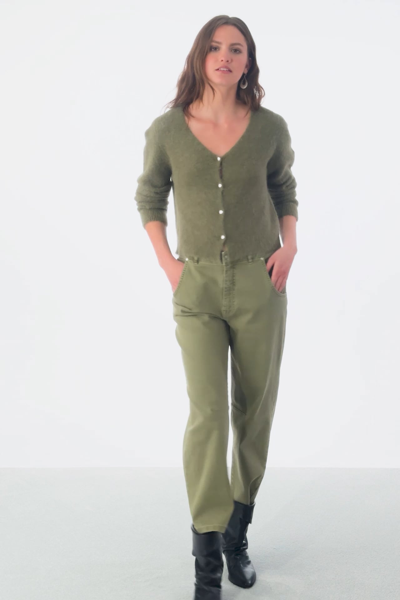 【OLIVE】Damaged knit cardigan Zara Fitted Waist Plain Knit V-Neck Cardigan Olive Green XS S M L