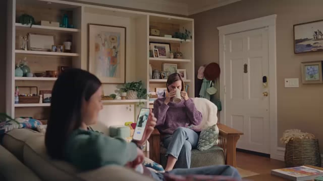deVine Voices Native Italian Female Voiceover Instagram Campaign