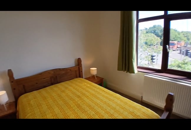Smart Spacious  6 Bed House Near City Hospital Main Photo