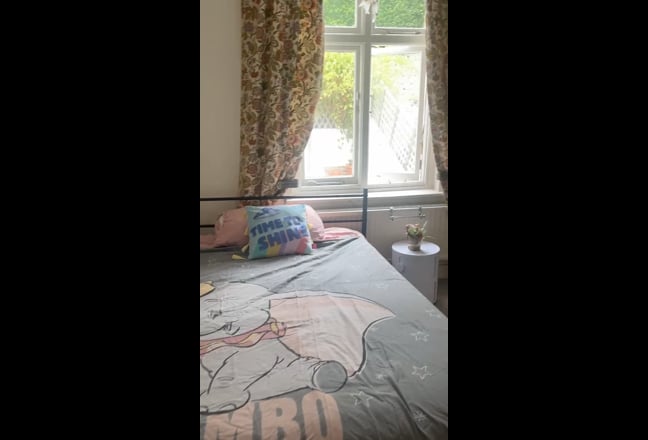 Central Brighton Room to Rent Main Photo
