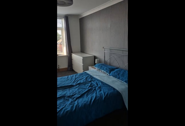 Large Double Room, in newly decorated massionet. Main Photo