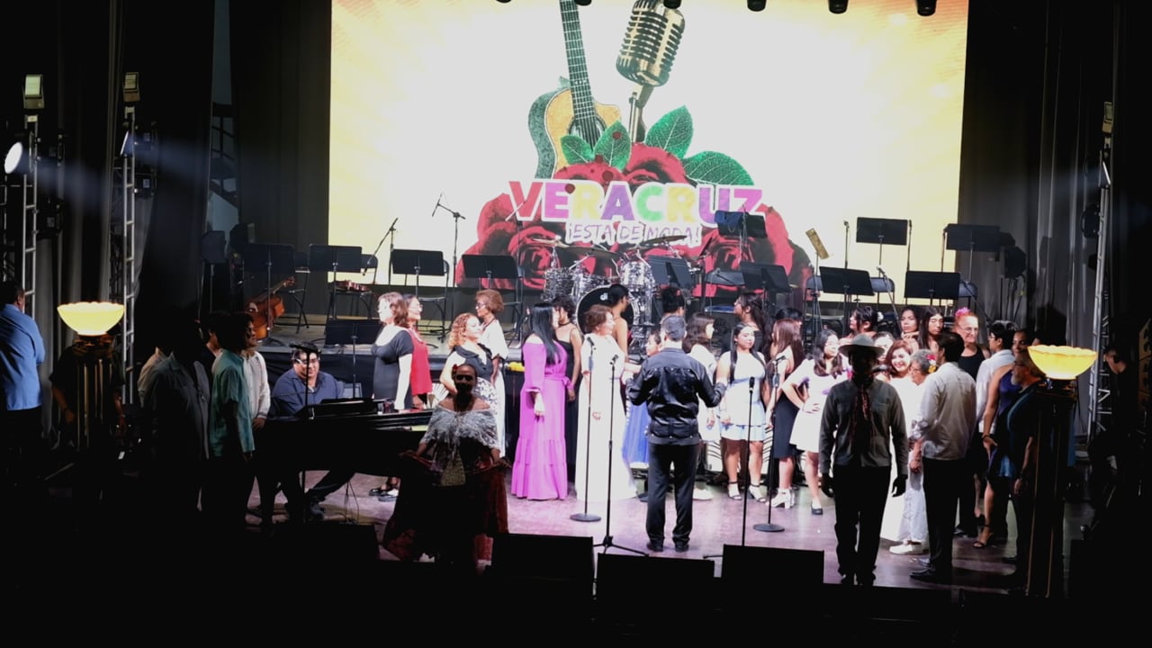Gala del Festival Internacional del Bolero 2025 en Tlacotalpan