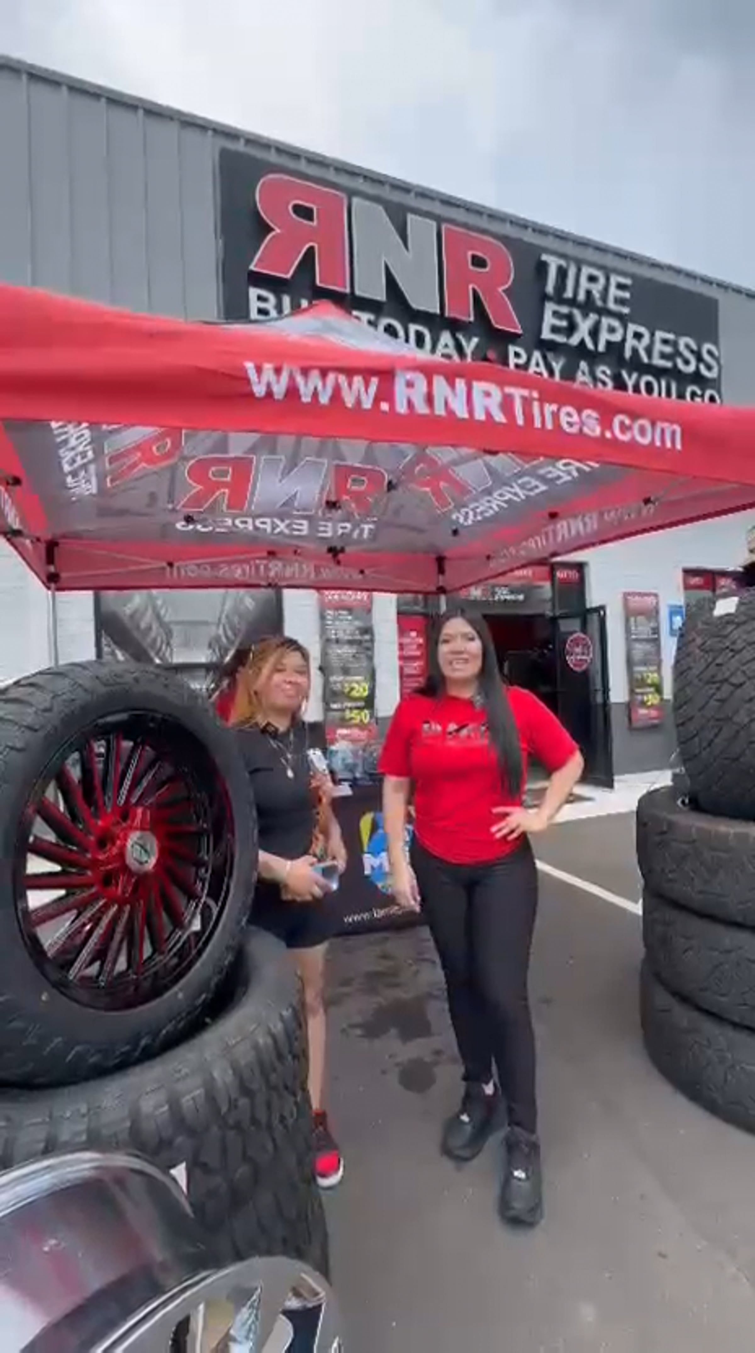 RnR_LIVE_invite_LaMejor.mp4