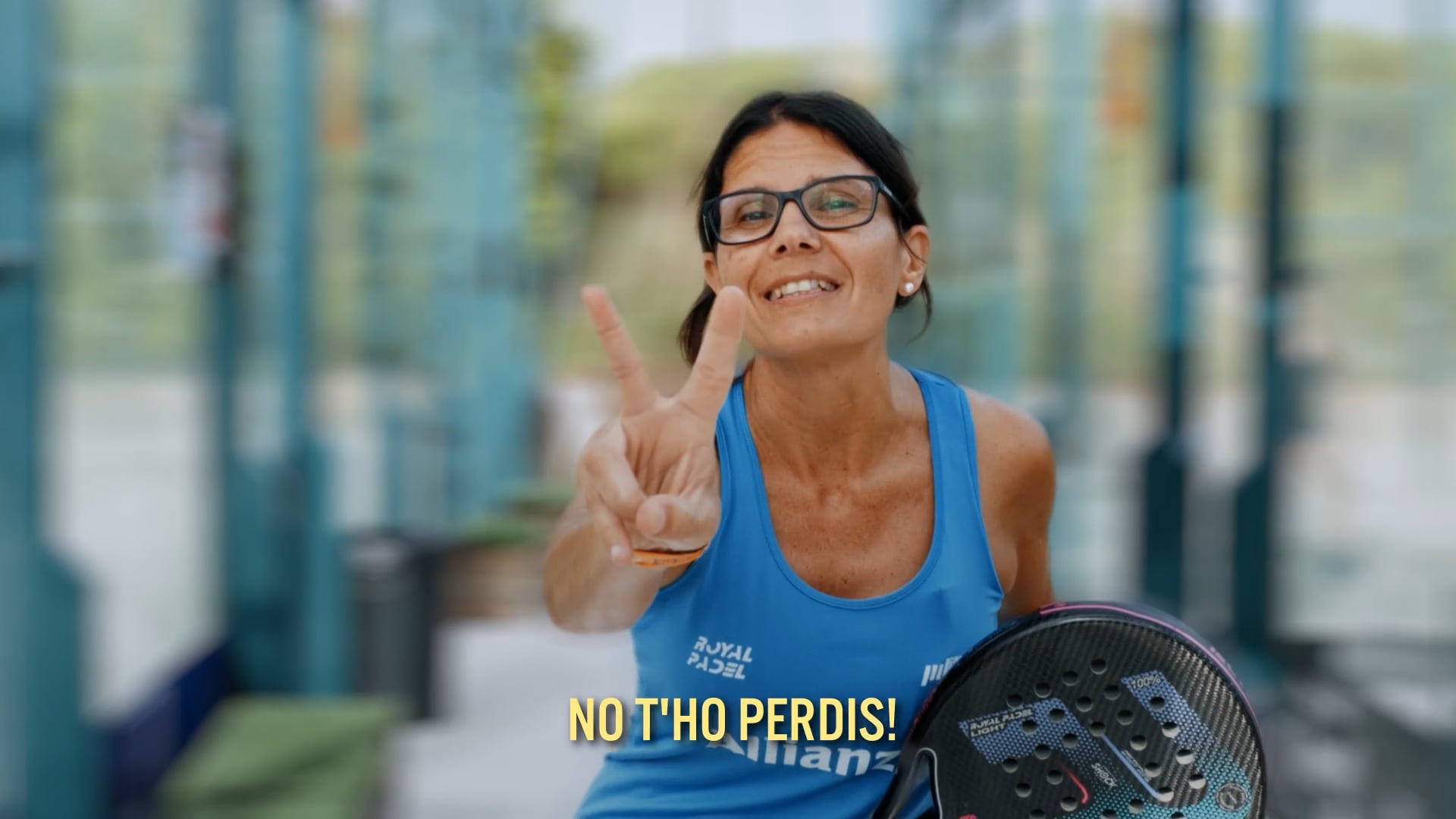 SPOT PROMOCIONAL — 1er Torneig Solidari de Pàdel Sports La Pava — Amics dels Animals