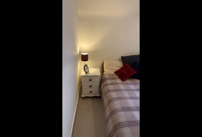 Two Rooms Available. Main Photo