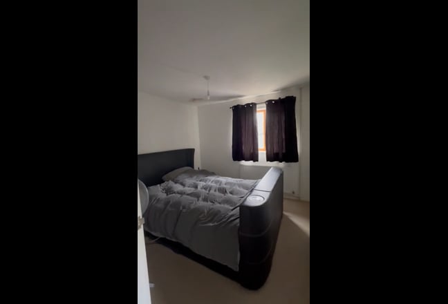 High quality house rooms for rent Main Photo