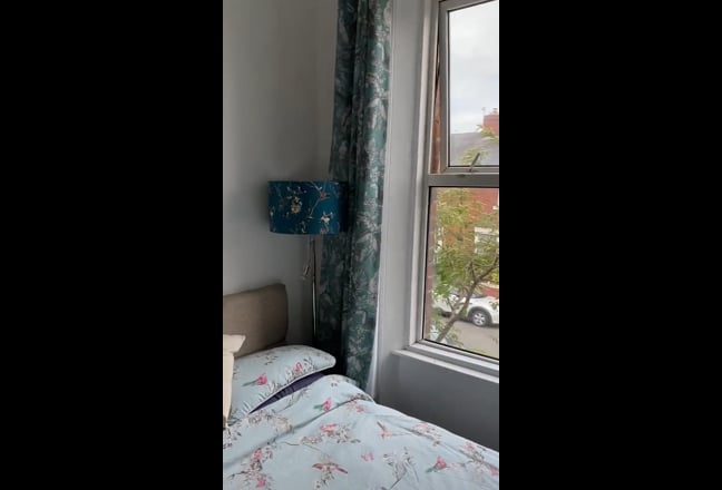 Upstairs flat in Heaton Main Photo