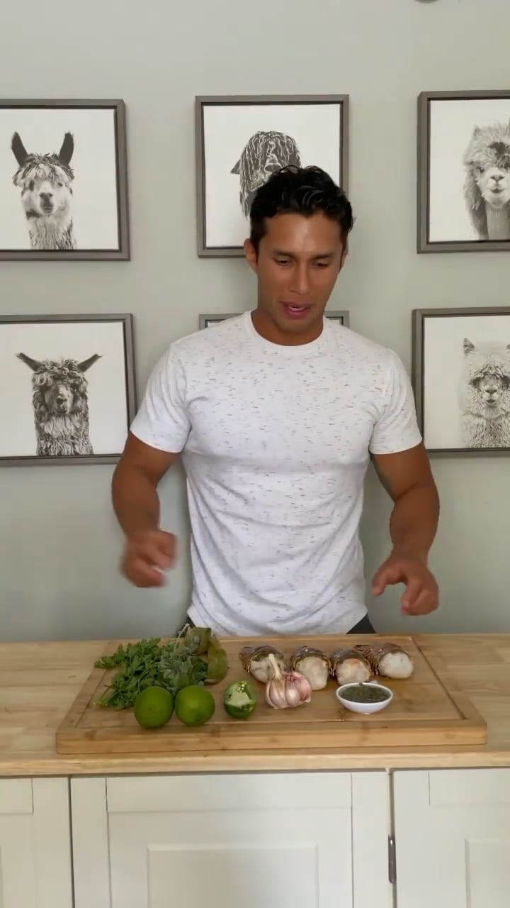 Colas%20de%20langosta%20en%20mantequilla%20de%20alcaparras%20y%20lim%C3 ...