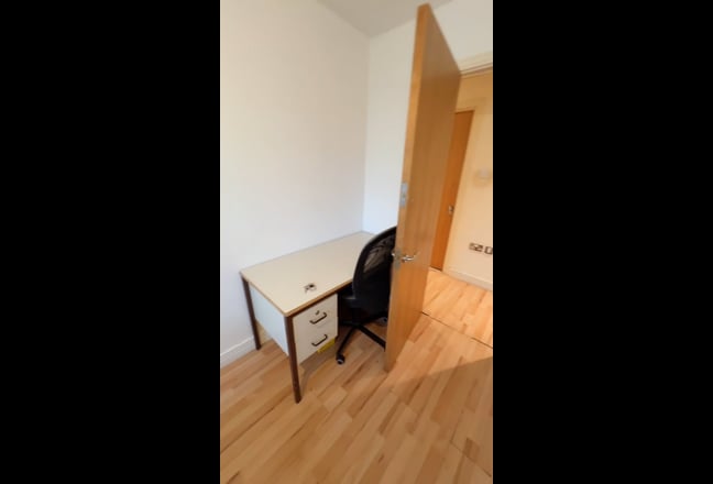  Double bed with Gym and Sauna  Main Photo