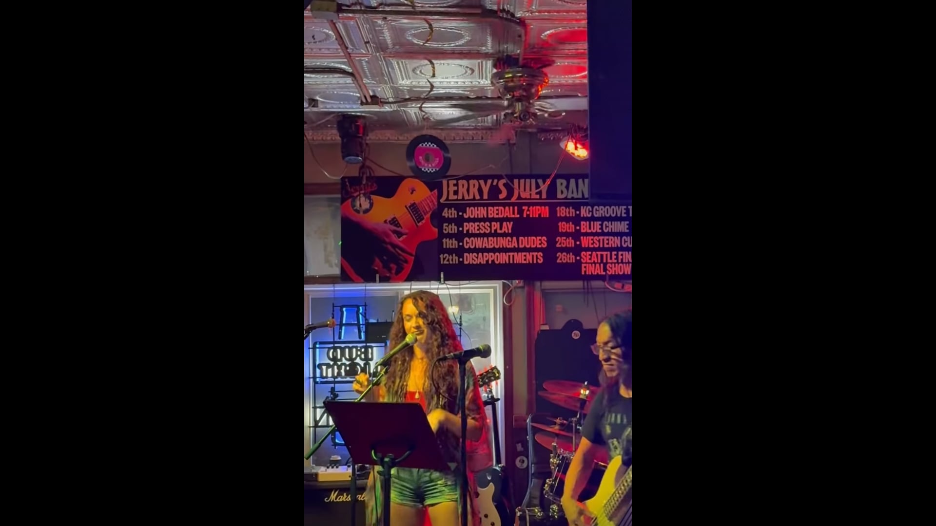 Promotional video thumbnail 1 for Side Chix