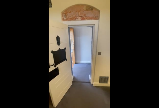  Double  Room  Available  in  Horsham  RH12  Main Photo