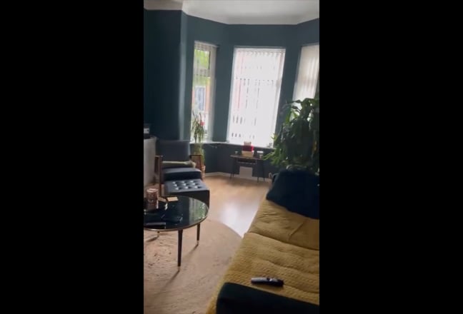 Double bedroom in 2 bed house - 15 min to Centre Main Photo