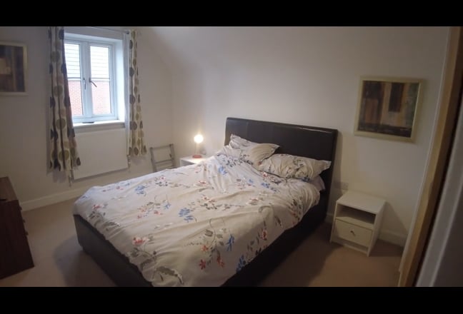 Medium Sized Room £600 pm Main Photo