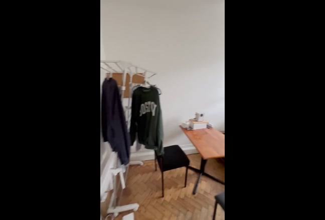 Fantastic 2 Double Bedroom Flat W/ Balcony Main Photo