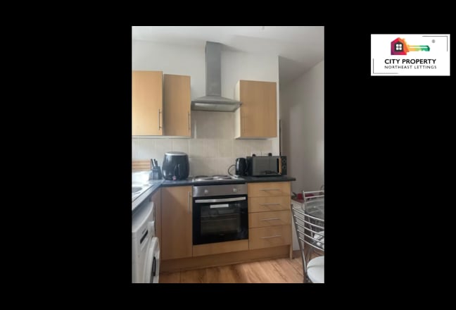 Fully Furnished Studio Flat in Prime Location Main Photo