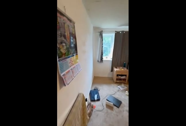 Spacious Double Room in Friendly Home Main Photo