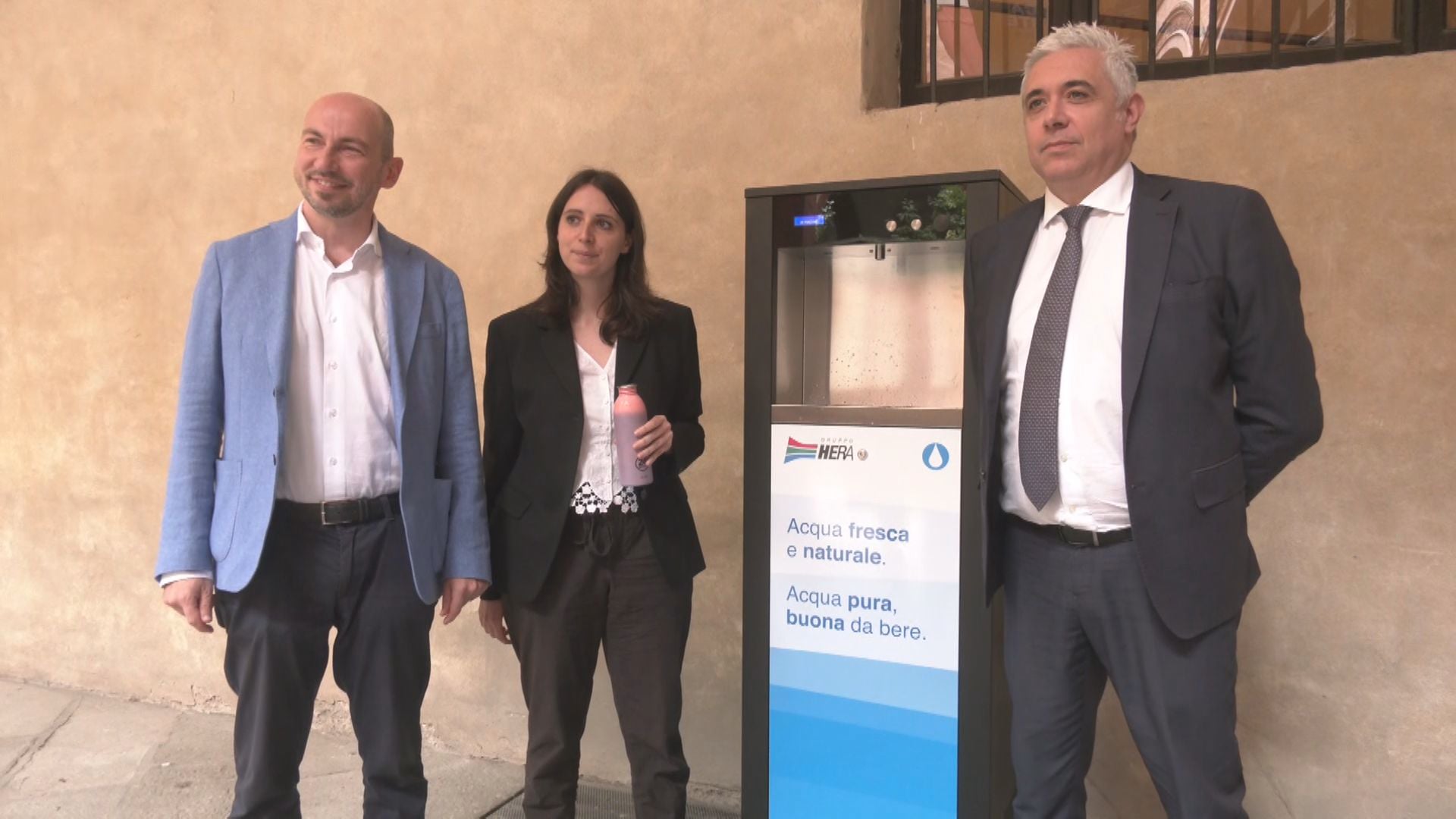 Misure anti-caldo a Bologna: dopo gli alberelli, i distributori di acqua