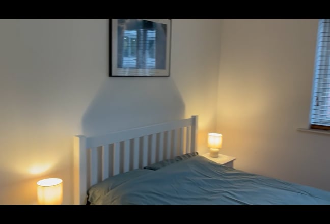 Very large furnished room - Farnborough Main Main Photo