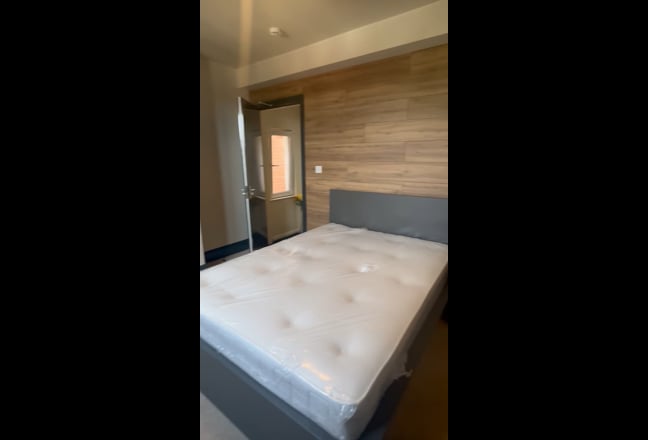 Video 1: Living area