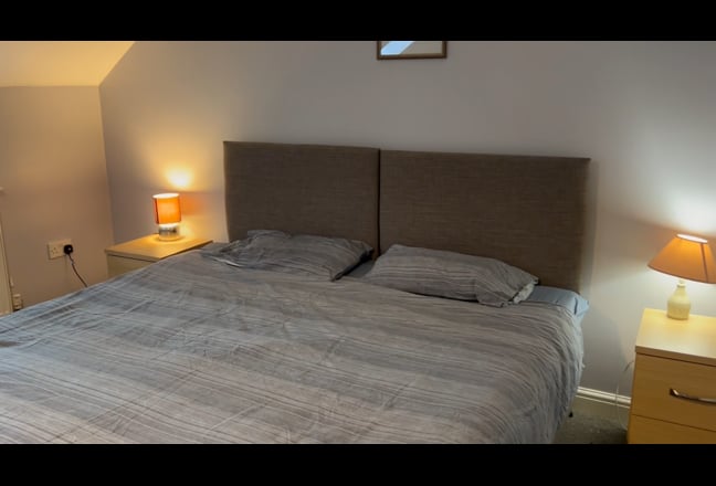 Large double room with lots of privacy Main Photo