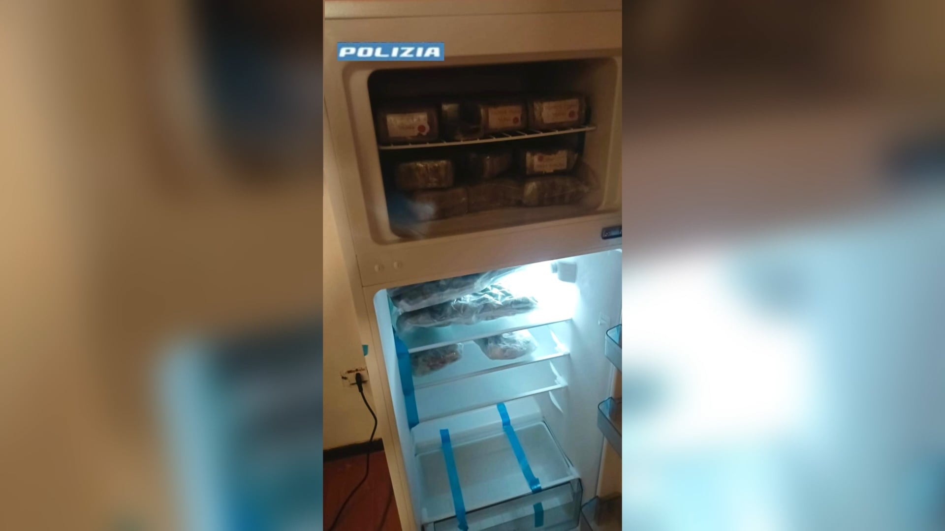15 kg di droga in frigo, la polizia arresta un 52enne